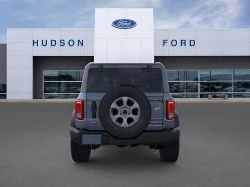 Azure Gray Metallic Tri-Coat 2025 Ford Bronco Big Bend