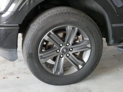 Agate Black Metallic 2023 Ford F-150 XLT