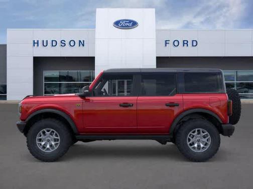 Ruby Red Metallic Tinted Clearcoat 2025 Ford Bronco Badlands