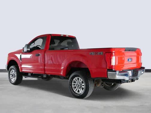 Race Red 2017 Ford F-350 XLT