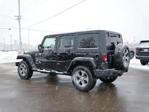 2017 Jeep Wrangler Unlimited Sahara