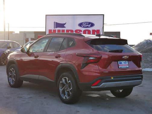 2024 Chevrolet Trax LT