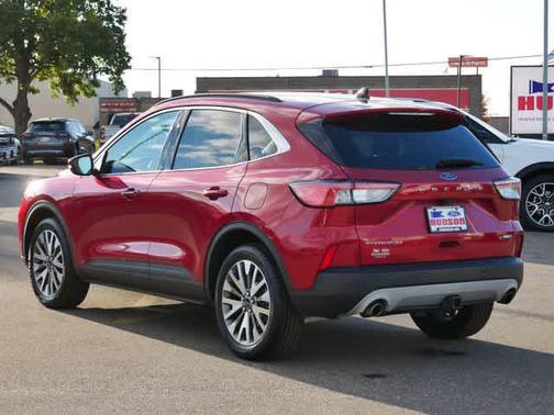 2020 Ford Escape Titanium