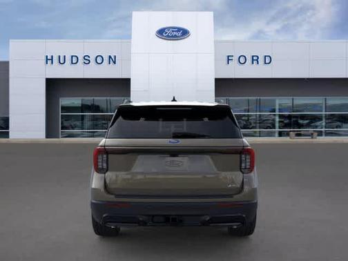 Marsh Gray 2026 Ford Explorer ST-Line