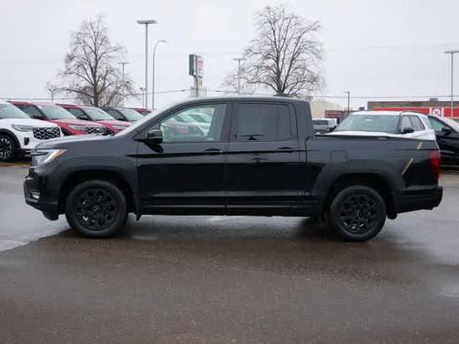2022 Honda Ridgeline Black