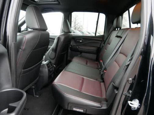 2022 Honda Ridgeline Black