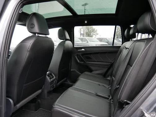 2024 Volkswagen Tiguan 2.0T SE R-Line Black 4MOTION