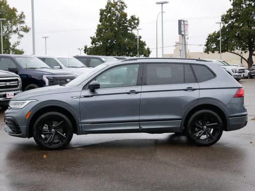 2024 Volkswagen Tiguan 2.0T SE R-Line Black 4MOTION