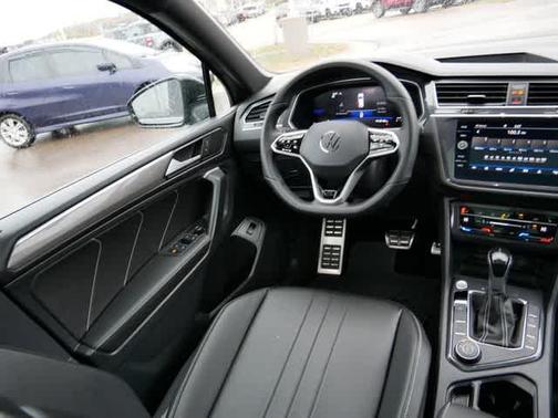 2024 Volkswagen Tiguan 2.0T SE R-Line Black 4MOTION