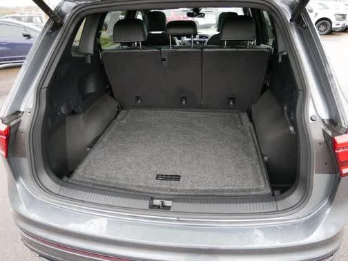 2024 Volkswagen Tiguan 2.0T SE R-Line Black 4MOTION