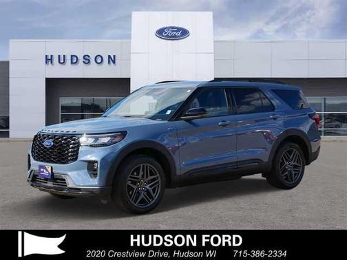2025 Ford Explorer ST-Line