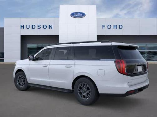 Space Silver Metallic 2026 Ford Expedition Max Active 4x4