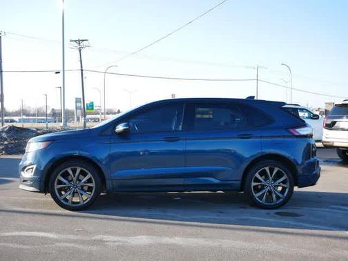 2016 Ford Edge Sport