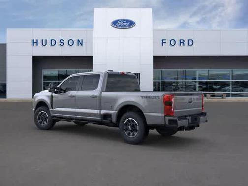 2025 Ford F-350 XLT