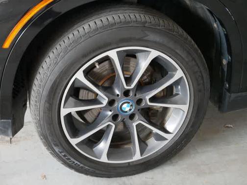 Black Sapphire Metallic 2018 BMW X5 eDrive xDrive40e