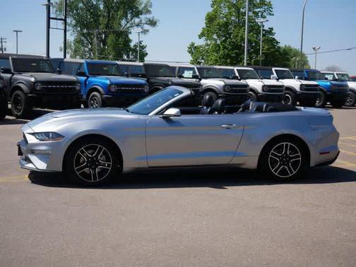 2022 Ford Mustang EcoBoost Premium