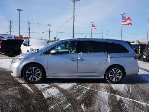 2015 Honda Odyssey Touring Elite