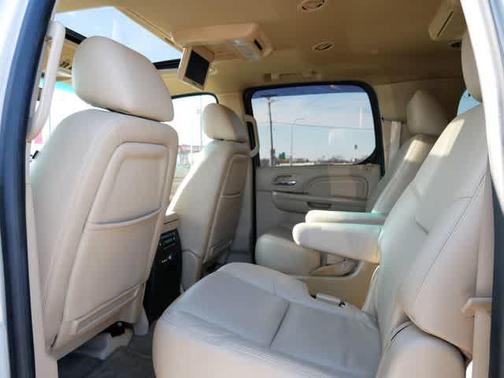 2014 Cadillac Escalade ESV Luxury
