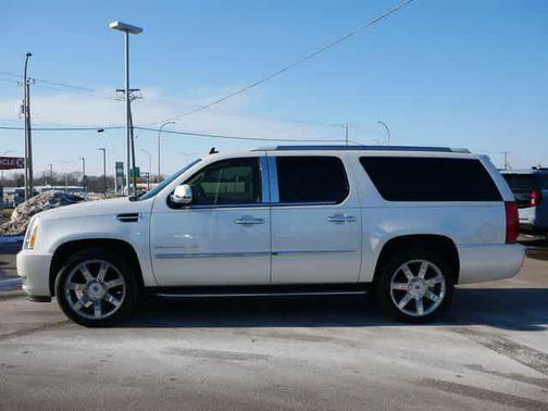 2014 Cadillac Escalade ESV Luxury