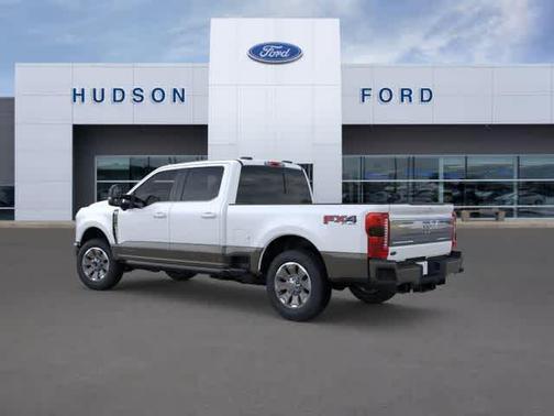 Star White Metallic Tri-Coat/Marsh Gray 2026 Ford F-350 King Ranch