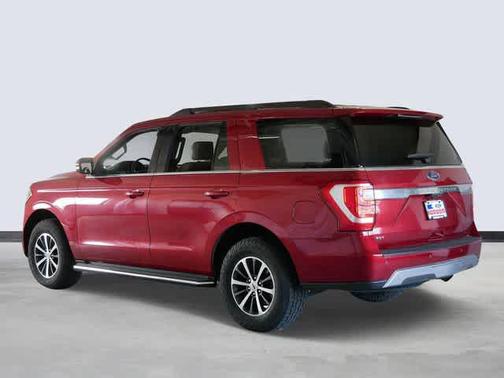 Ruby Red Metallic Tinted Clearcoat 2018 Ford Expedition XLT