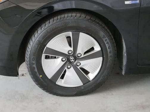 Black Noir Pearl 2020 Hyundai IONIQ Hybrid Blue