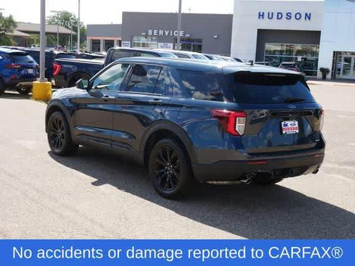 2022 Ford Explorer ST-Line