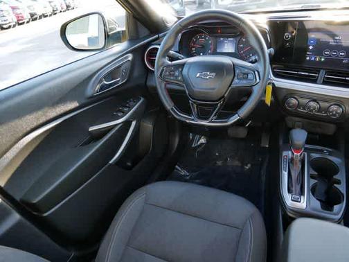 2024 Chevrolet Trax FWD 1RS