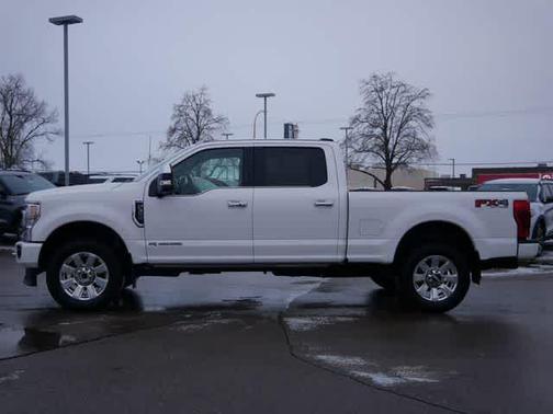 2022 Ford F-350 Platinum