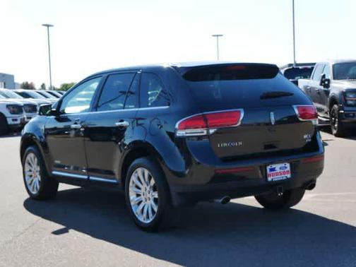 2014 Lincoln MKX Base
