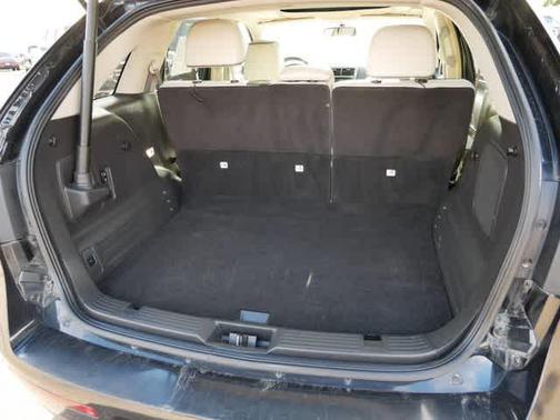 2014 Lincoln MKX Base