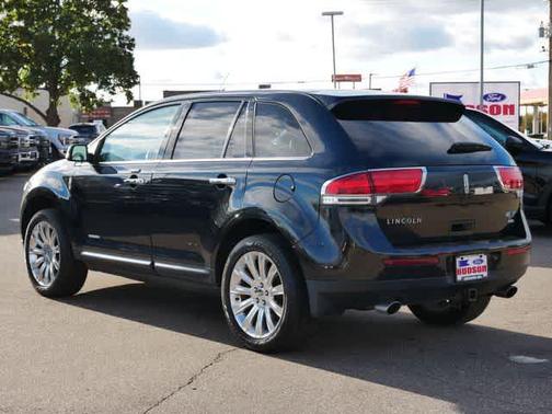 2014 Lincoln MKX Base