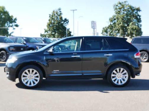 2014 Lincoln MKX Base
