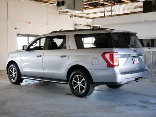 Iconic Silver Metallic 2021 Ford Expedition Max XLT