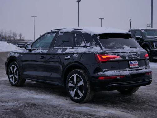 2023 Audi Q5 45 S line Premium Plus