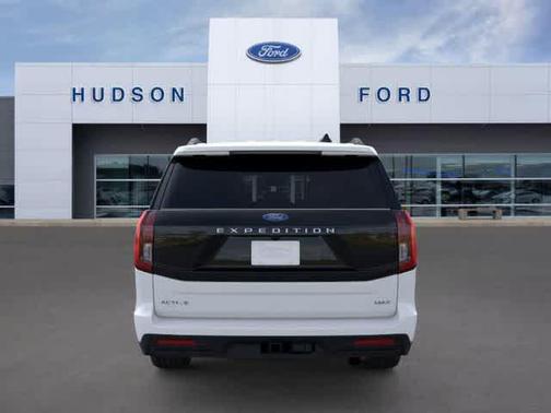 2025 Ford Expedition Max Active 4x4