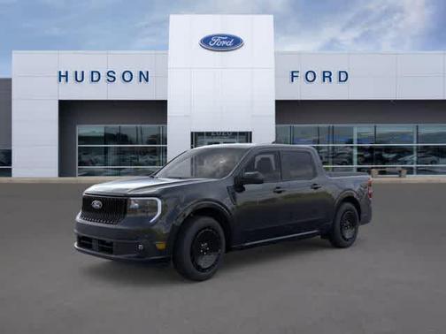 Shadow Black 2025 Ford Maverick Lobo Standard