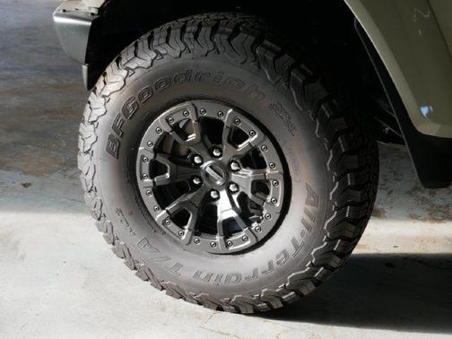 Desert Sand 2025 Ford Bronco Raptor