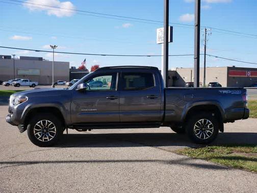2021 Toyota Tacoma 