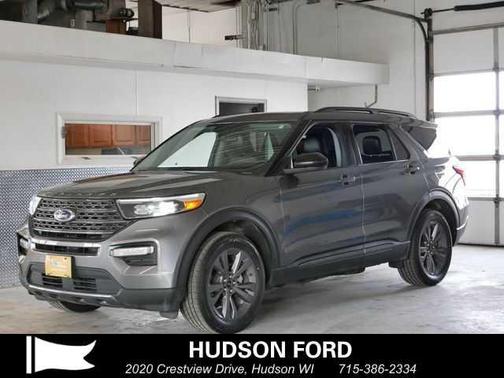 Carbonized Gray Metallic 2023 Ford Explorer XLT
