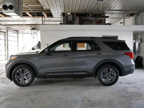 Carbonized Gray Metallic 2023 Ford Explorer XLT