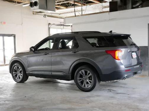 Carbonized Gray Metallic 2023 Ford Explorer XLT