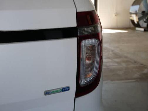 White Platinum Metallic Tri-Coat 2015 Ford Explorer Sport