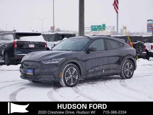 2022 Ford Mustang Mach-E Select