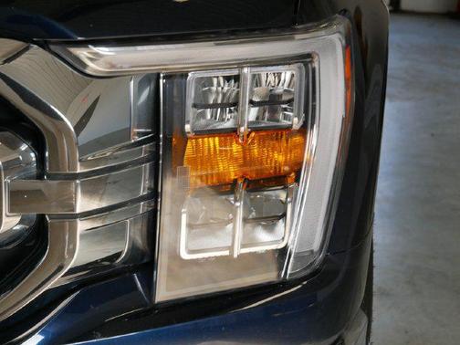 Antimatter Blue Metallic 2023 Ford F-150 XLT