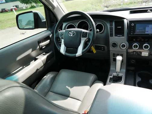 2014 Toyota Sequoia Limited