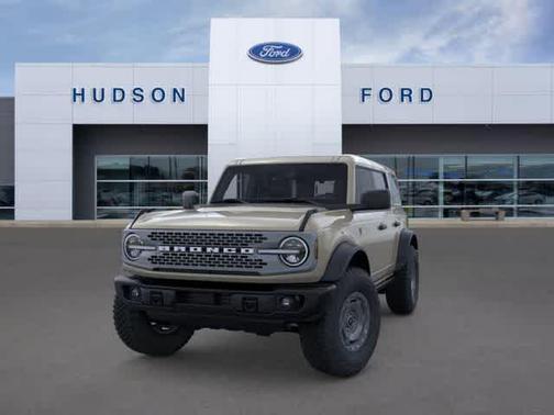 Desert Sand 2025 Ford Bronco Badlands