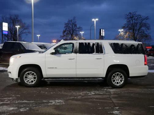 2019 GMC Yukon XL SLT