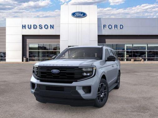 Glacier Gray Metallic Tri-Coat 2026 Ford Expedition Active