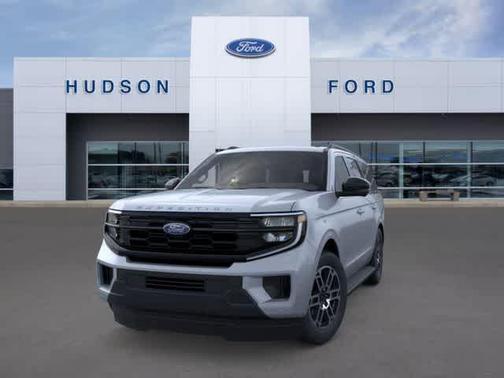 Glacier Gray Metallic Tri-Coat 2026 Ford Expedition Active